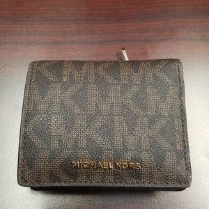 Michael Kors Logo Wallet